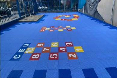 Área de Lazer escolar